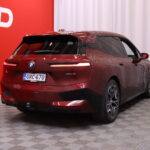 BMW - iX - xDrive40 Sport Package | DAP / 360 / Koukku | H/K hifit / 2x vanteet // - Maastoauto