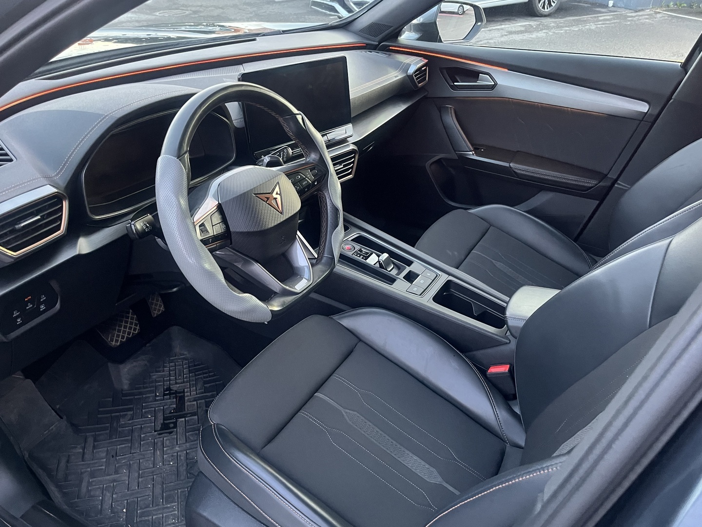 Cupra - Formentor - 1.4 PHEV 150 kW e-HYBRID DSG - Maastoauto