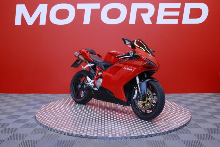 Ducati - 848 - // Juuri saapunut! / Suomipyörä / Vähän ajettu // - Moottoripyörä