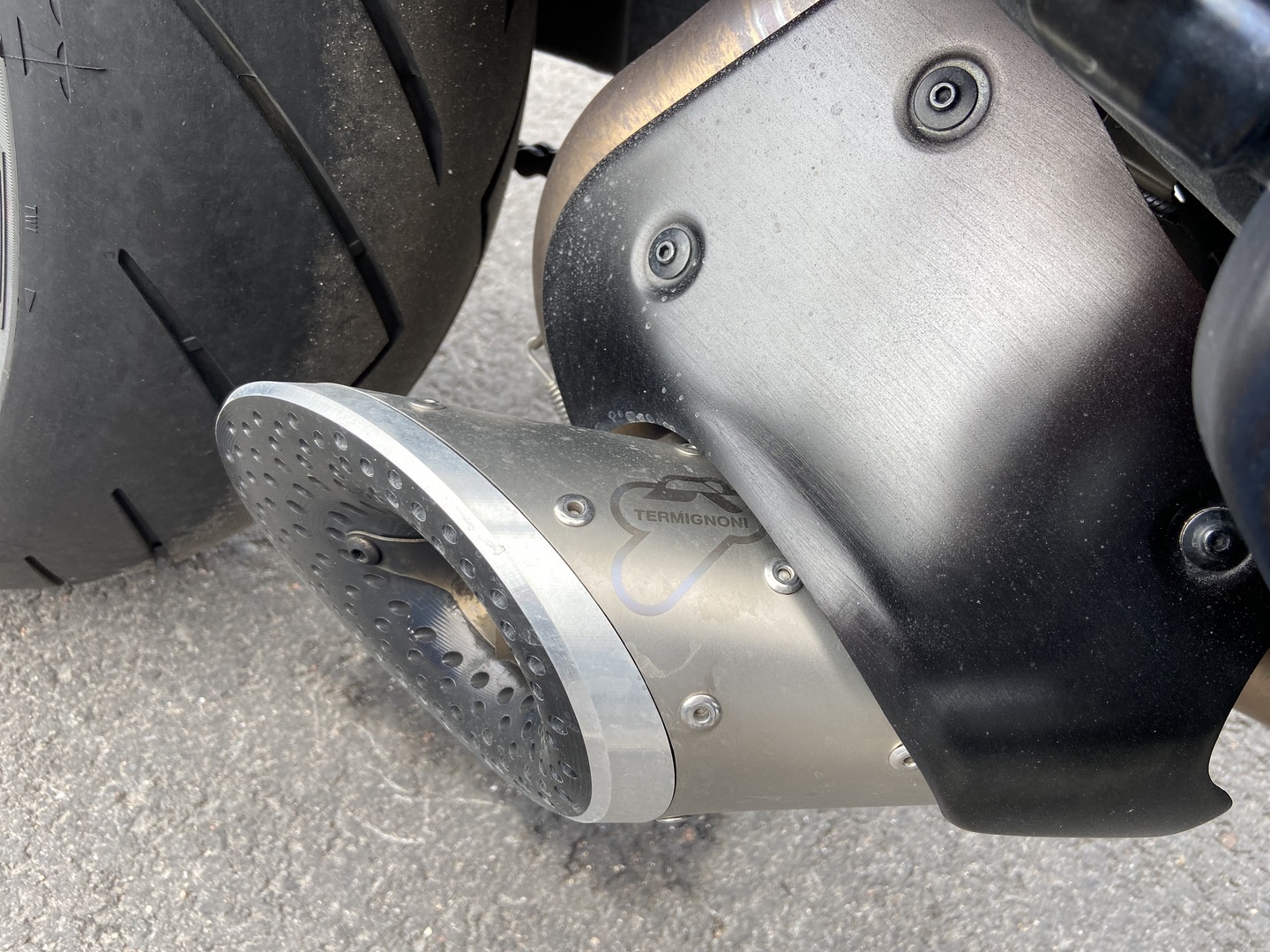 Ducati - DIAVEL - 1260 // Suomi-pyörä / Termignoni / Huoltokirja / 2x Avaimet // - Moottoripyörä