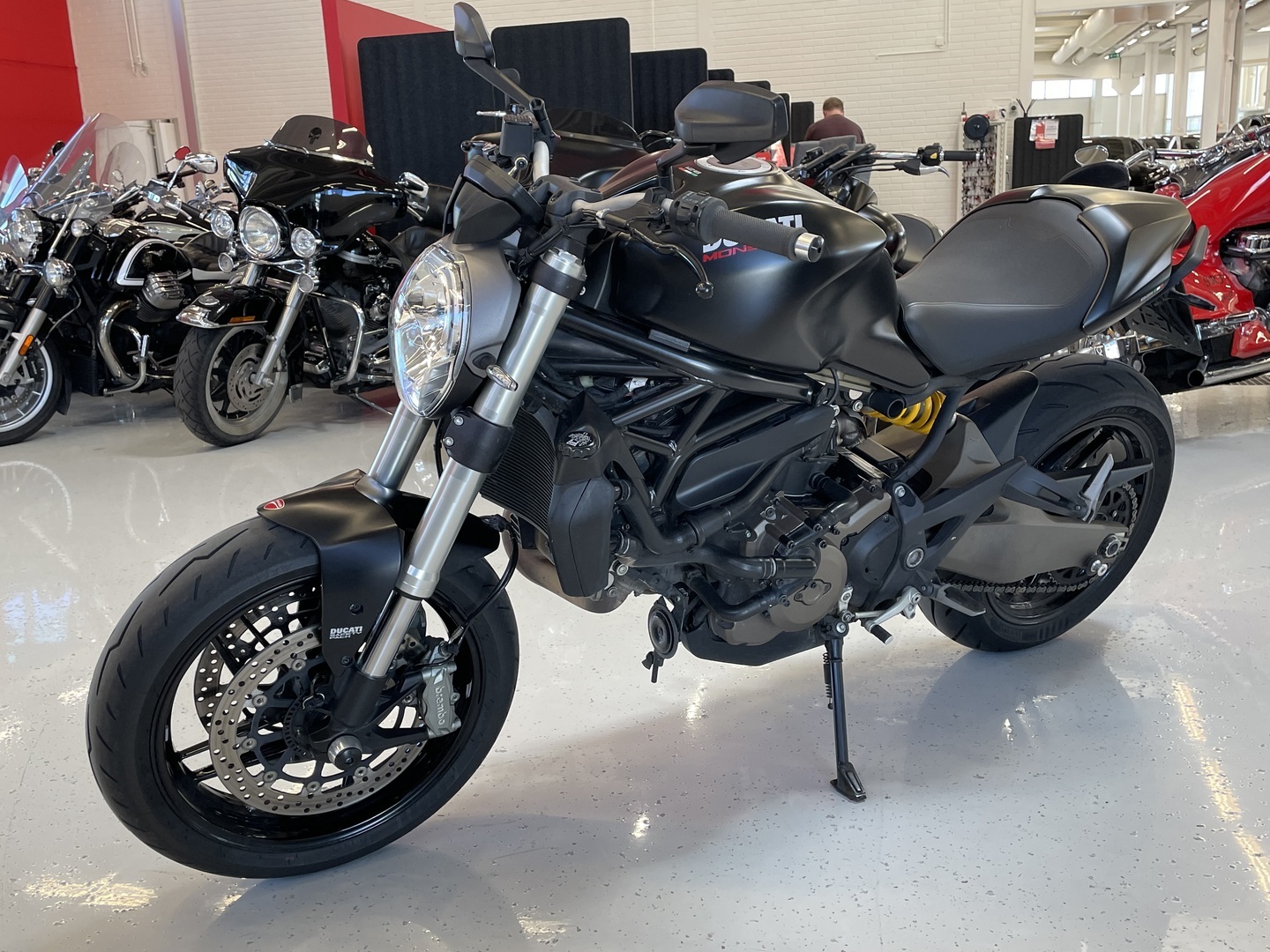 Ducati - MONSTER - 821 // Juuri saapunut / Suomi pyörä // - Moottoripyörä