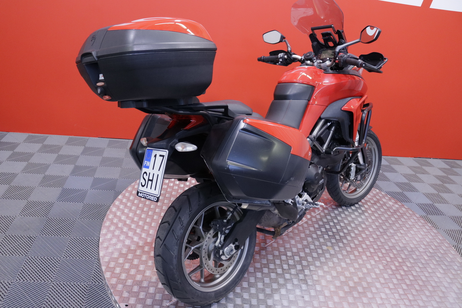 Ducati - MULTISTRADA - 950 // Juuri Saapunut! / 3x laukut / Kaatumaraudat / Keskiseisontatuki // - Moottoripyörä