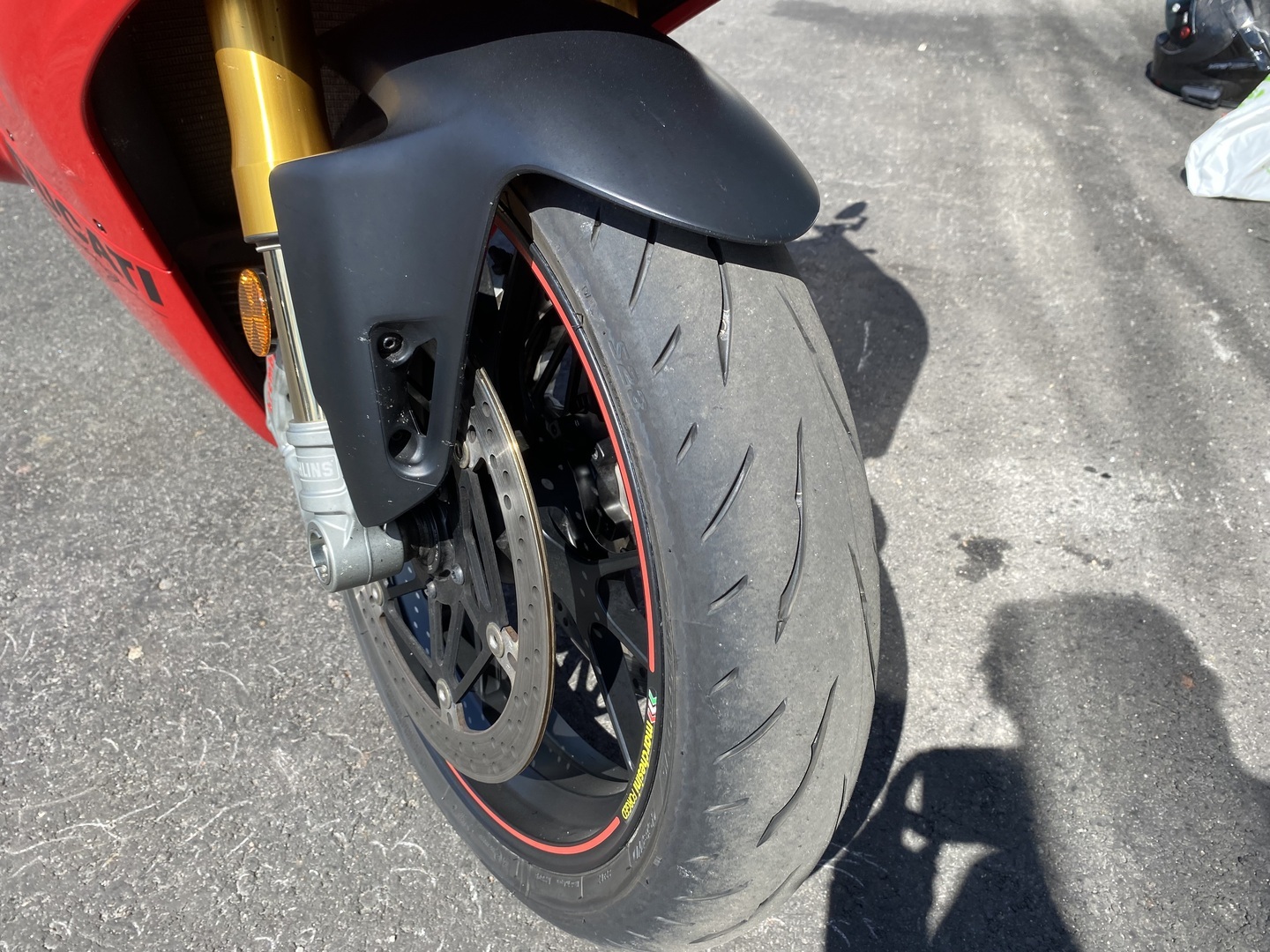 Ducati - PANIGALE V4 - V4S // Huoltokirja / DQS / Öhlins / Ajomodet / Mukautettavat säädöt YMS! // - Moottoripyörä