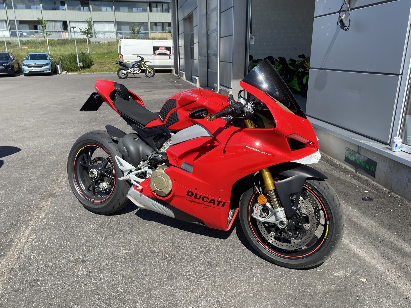 Ducati - PANIGALE V4 - V4S // Huoltokirja / DQS / Öhlins / Ajomodet / Mukautettavat säädöt YMS! // - Moottoripyörä