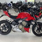 Ducati - STREETFIGHTER - V4 // Juuri saapunut / Suomi pyörä / Huoltokirja // - Moottoripyörä