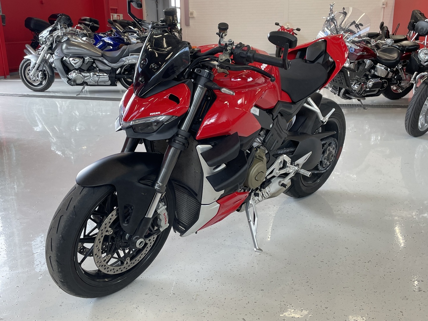 Ducati - STREETFIGHTER - V4 // Juuri saapunut / Suomi pyörä / Huoltokirja // - Moottoripyörä