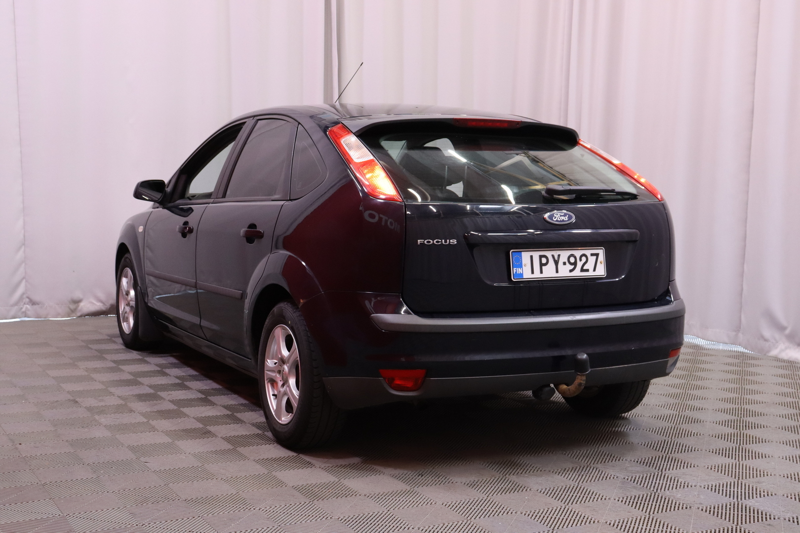 Ford - Focus - 4D FOCUS HATCHBACK 1.6-DA3/264 // MYYDÄÄN HUUTOKAUPAT.COM ! // - Viistoperä