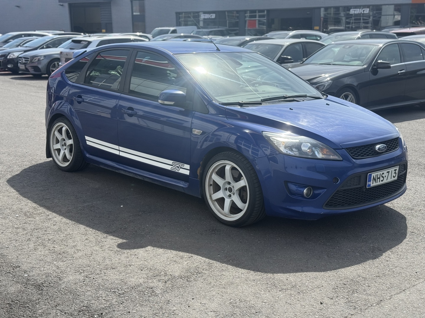 Ford - Focus - 2,5 225 hv ST60 M6 5-ovinen - Viistoperä