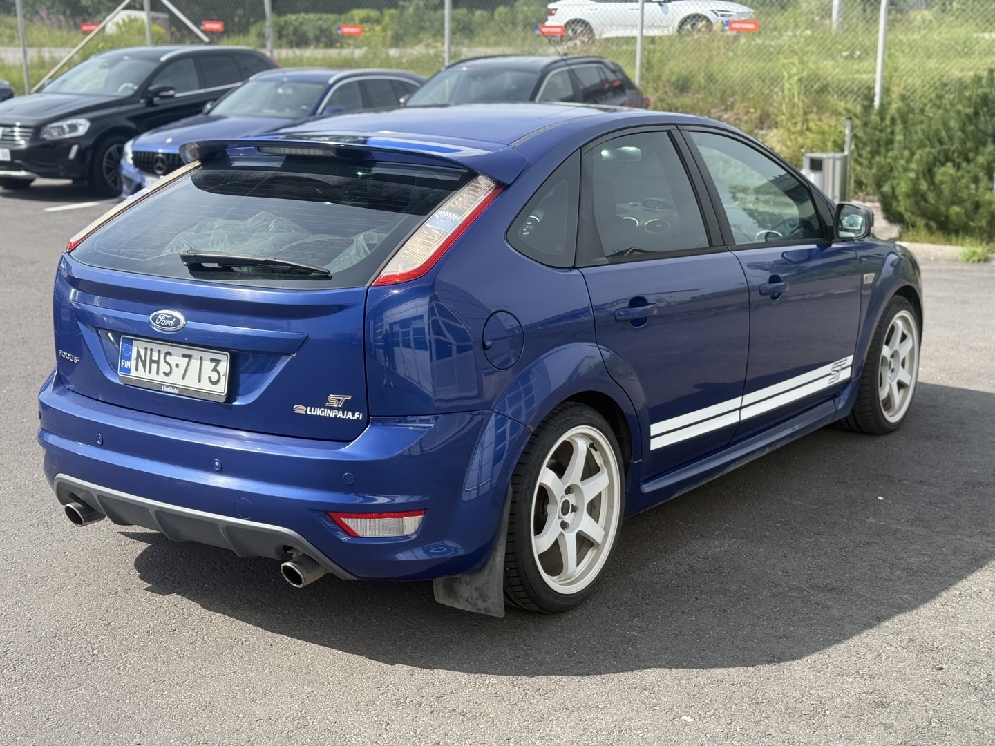 Ford - Focus - 2,5 225 hv ST60 M6 5-ovinen - Viistoperä