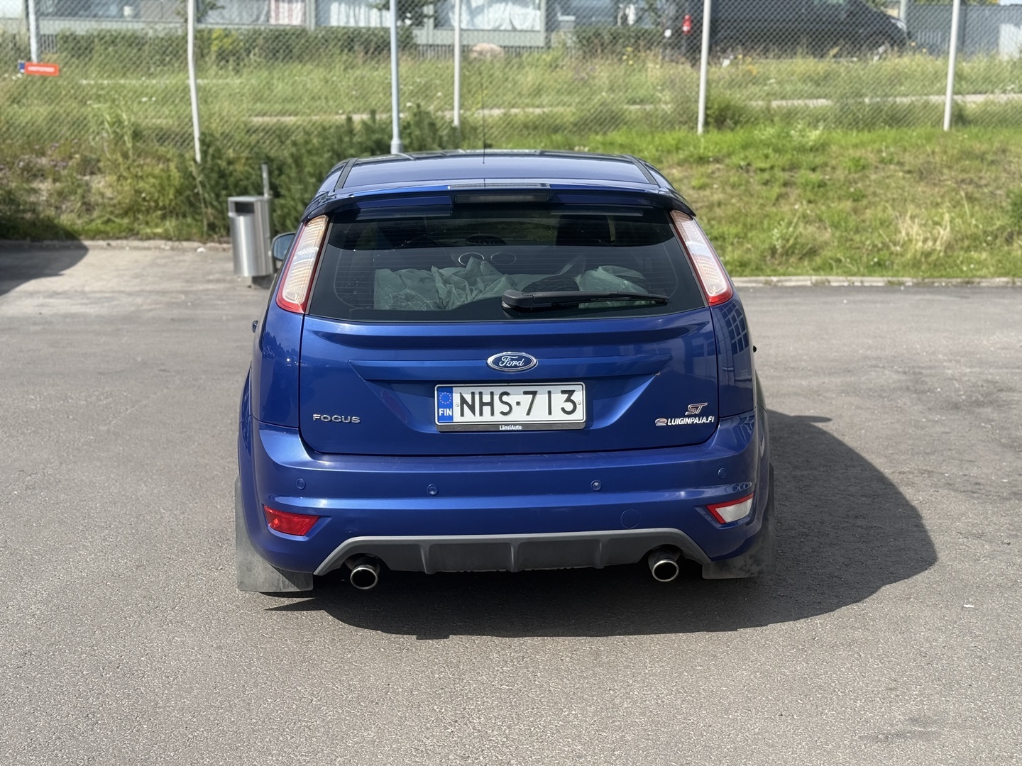 Ford - Focus - 2,5 225 hv ST60 M6 5-ovinen - Viistoperä