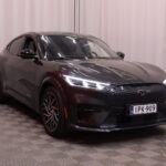 Ford - Mustang Mach-E - 98kWh 487hv A1 AWD GT Launch Edition // Suomi-auto / B&O / Panorama / 360-kamera / Koukku / ACC / Magneride-iskarit // - Maastoauto