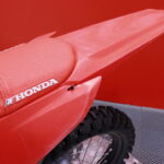 HONDA - CRF - 250 R // Myydään Huutokaupat.com / 1. om. / 20h / Hyvin huollettu / Uudet renkaat // - Moottoripyörä