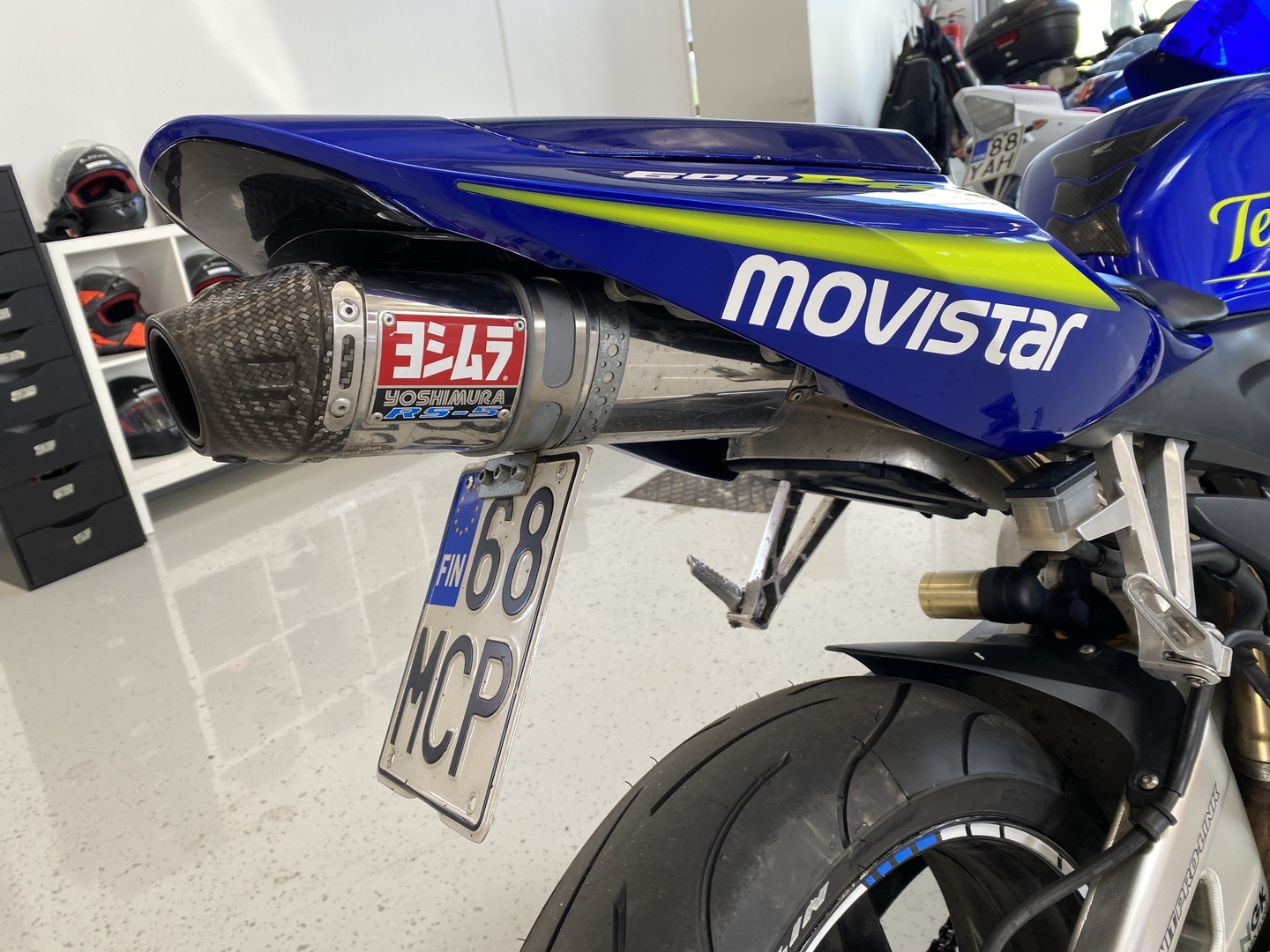 Honda - CBR - 600 RR // Suomi-pyörä / Todella siisti! / Yoshimura / Ducktail // - Moottoripyörä