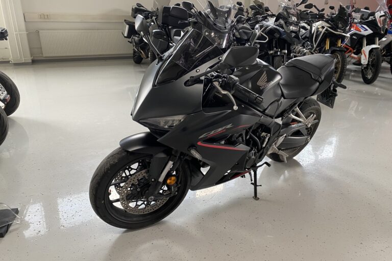 Honda CBR