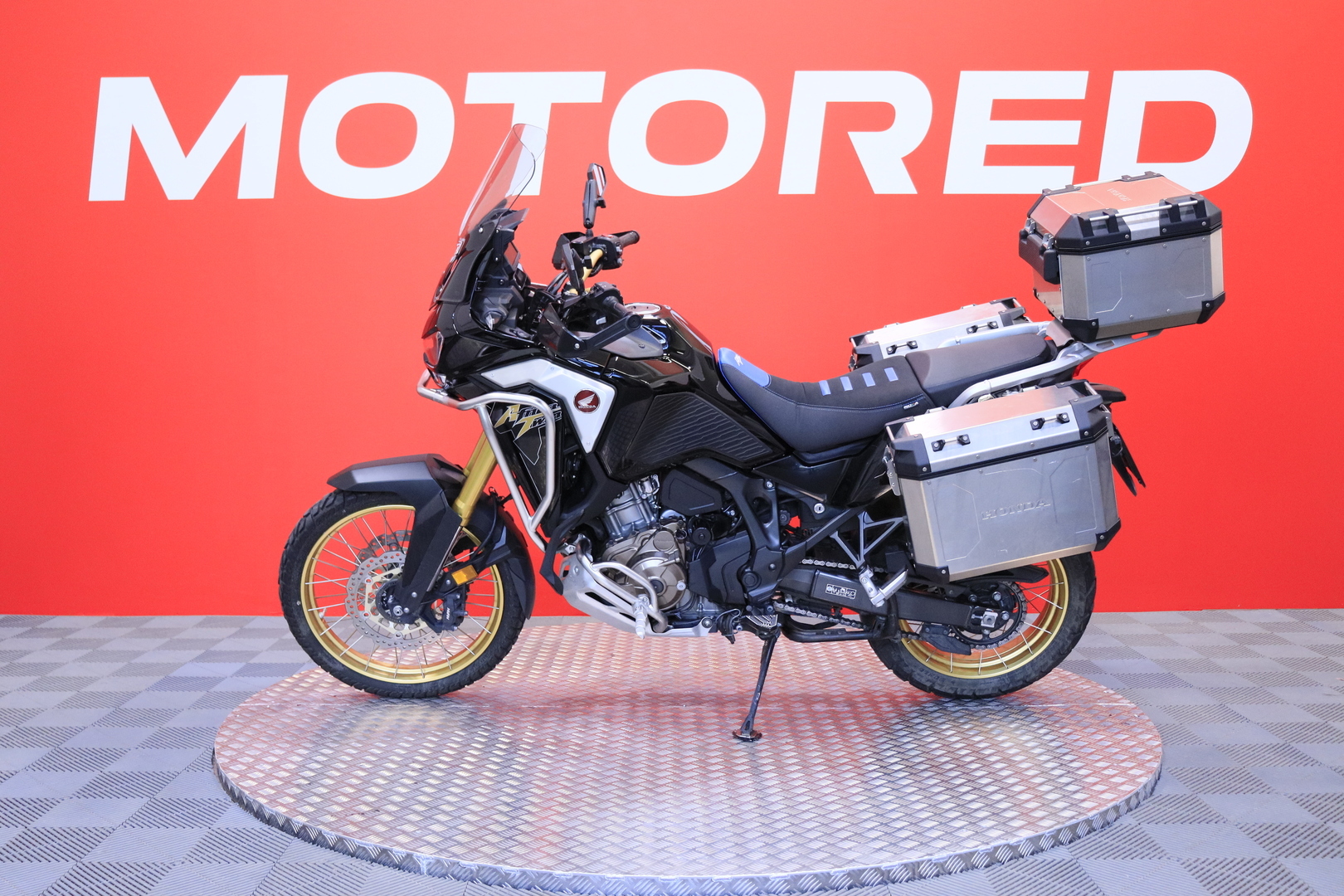 Honda - CRF - 1100L Africa twin DCT // Juuri saapunut / 3x laukut / Kaatumaraudat / Suomi-pyörä / Huoltokirja // - Moottoripyörä