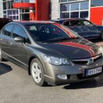 Honda - Civic - 4D 1,8i Executive - Sedan