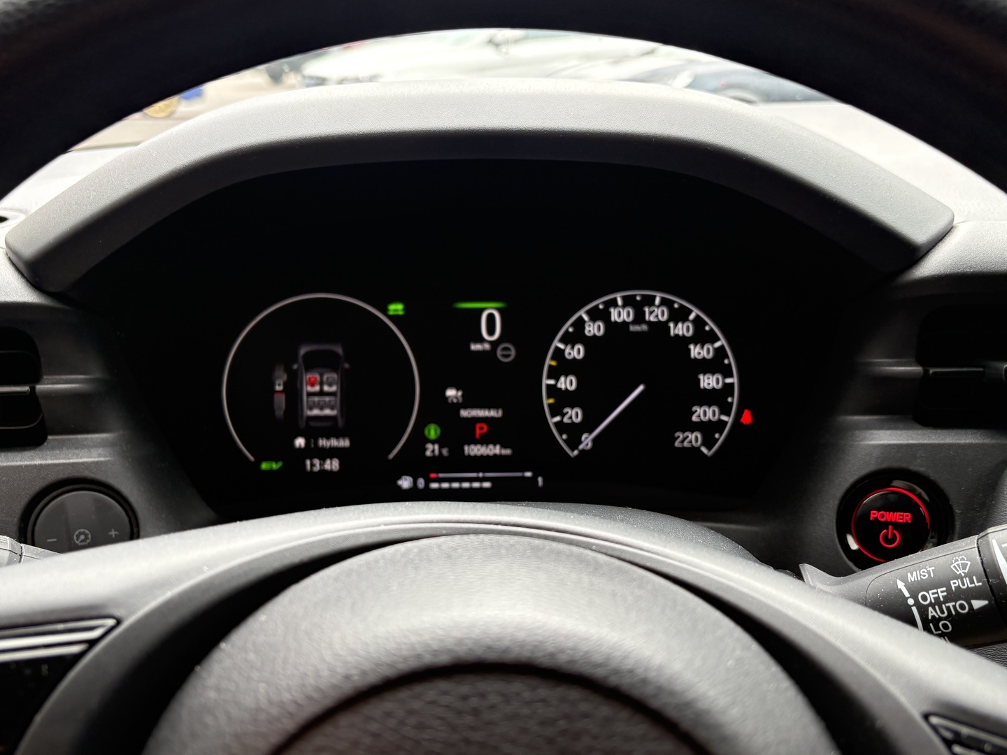 Honda - HR-V - 1.5 Hybrid Elegance - Tila-auto