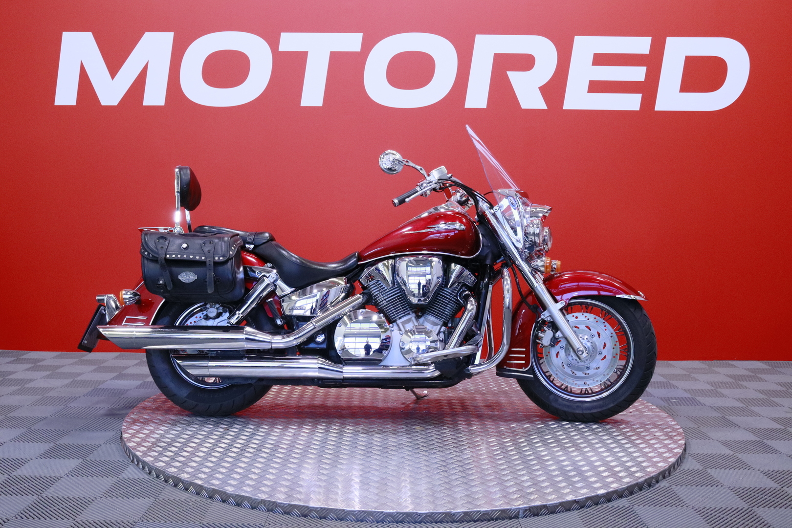 Honda - VTX - 1300 S // Suomi-pyörä / 2x Laukut / Todella siisti! // - Moottoripyörä
