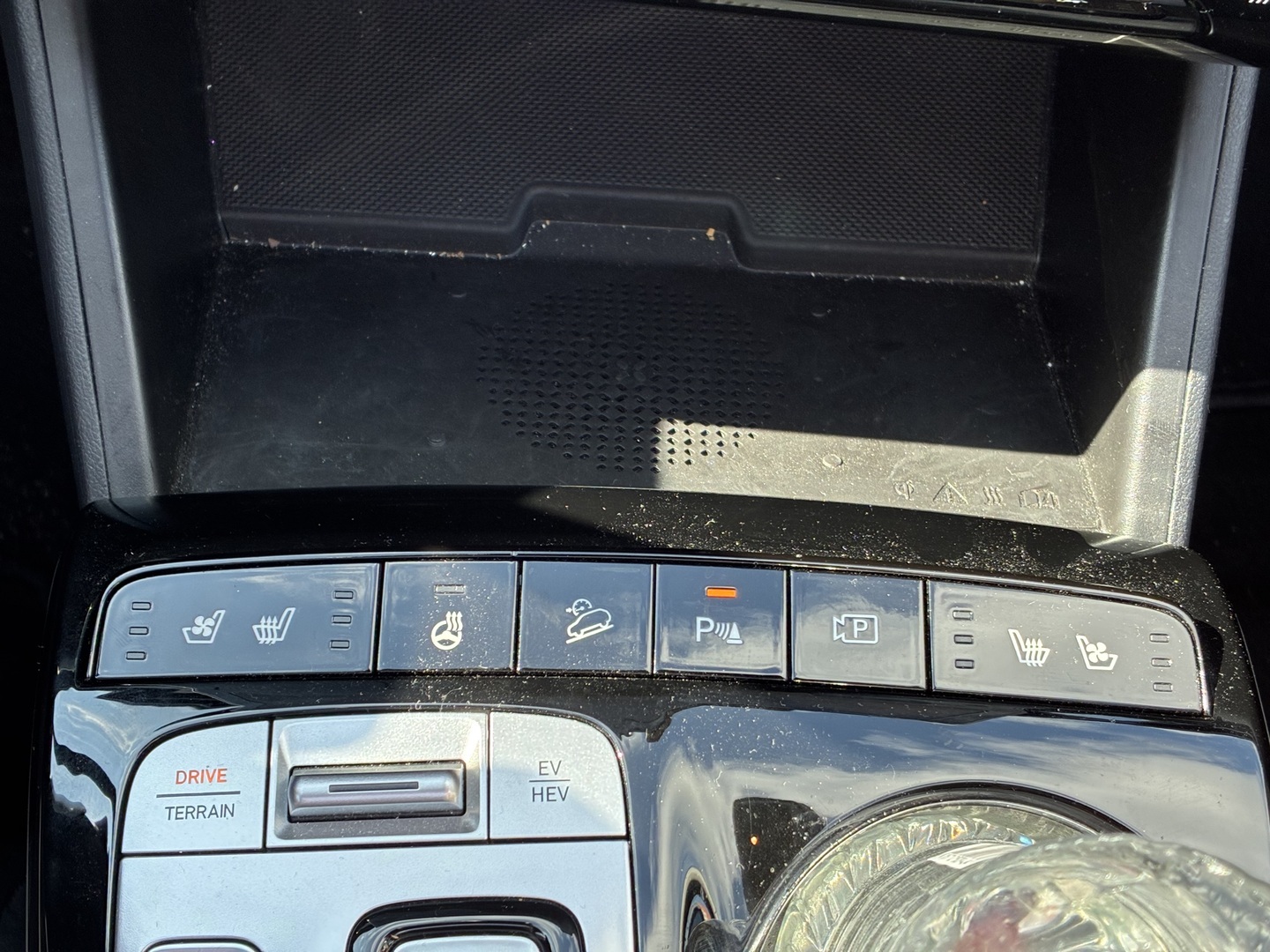 Hyundai - Tucson - 1.6 T-GDi 265 hv Plug-in 4WD 6AT Premium MY22 - Maastoauto