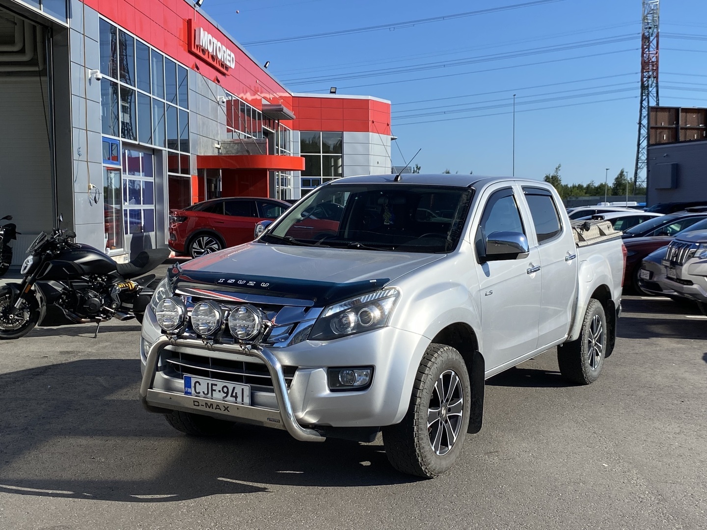 Isuzu - D-Max - Double Cab 2,5 TDi 4WD 5AT LS Two Seater - Avolava