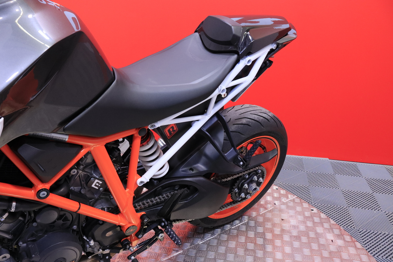KTM - 1290 - Super Duke R // Juuri saapunut! / Sc / Huoltokirja // - Moottoripyörä