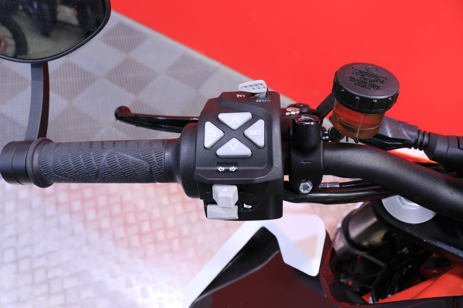KTM - 1290 - Super Duke R // Juuri saapunut! / Sc / Huoltokirja // - Moottoripyörä