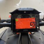 KTM - 1290 - Super Duke R // EVO / Akrapovic kokoputkisto / sähköalusta / Hiilikuitua - Moottoripyörä