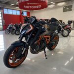KTM - 1290 - Super Duke R // EVO / Akrapovic kokoputkisto / sähköalusta / Hiilikuitua - Moottoripyörä