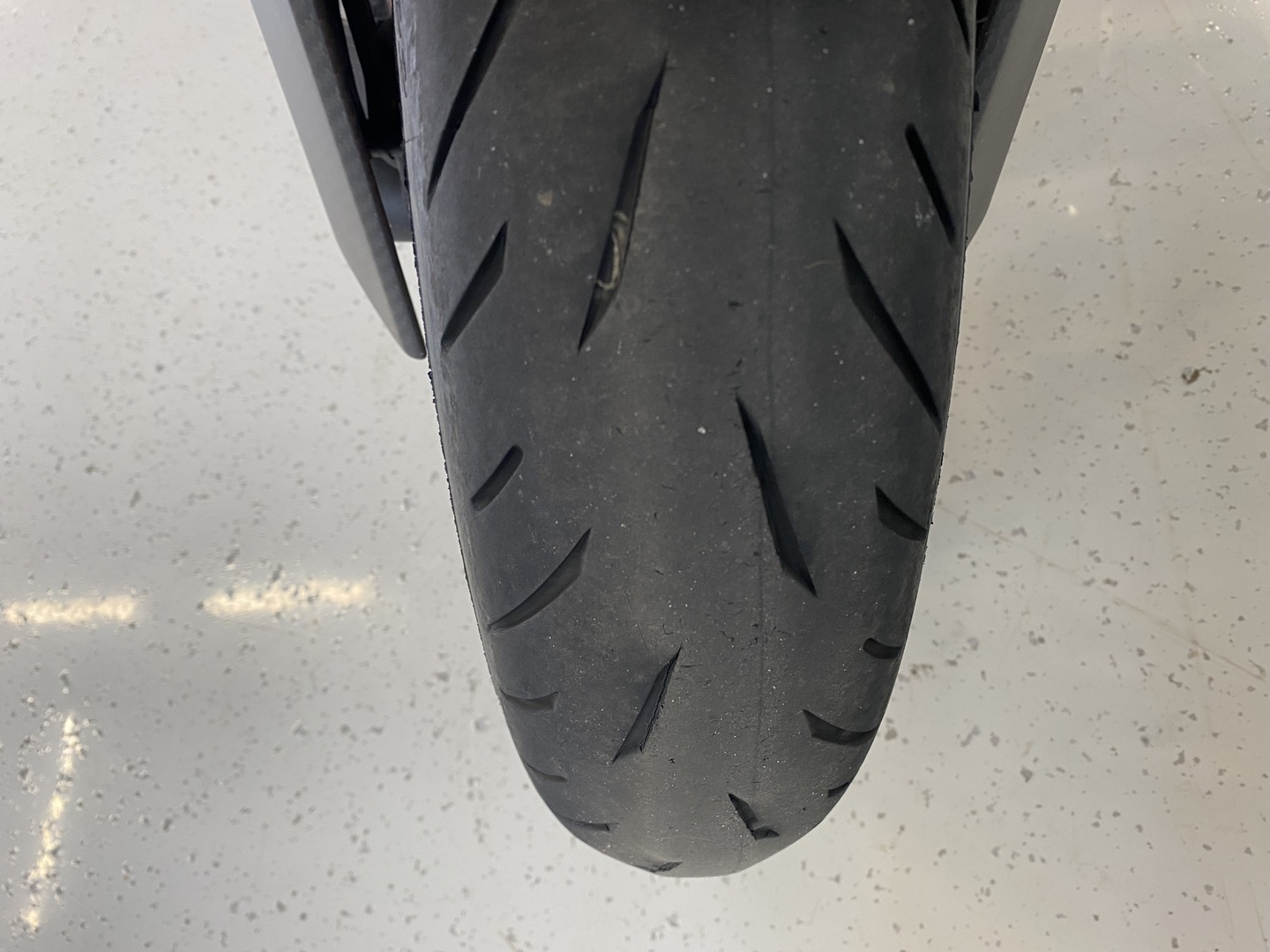 KTM - 1290 - Super Duke R // EVO / Akrapovic kokoputkisto / sähköalusta / Hiilikuitua - Moottoripyörä