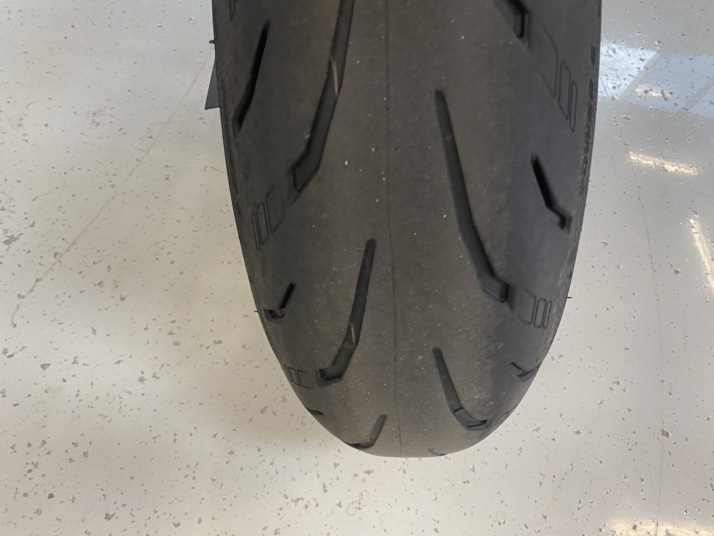 KTM - 1290 - Super Duke R // EVO / Akrapovic kokoputkisto / sähköalusta / Hiilikuitua - Moottoripyörä