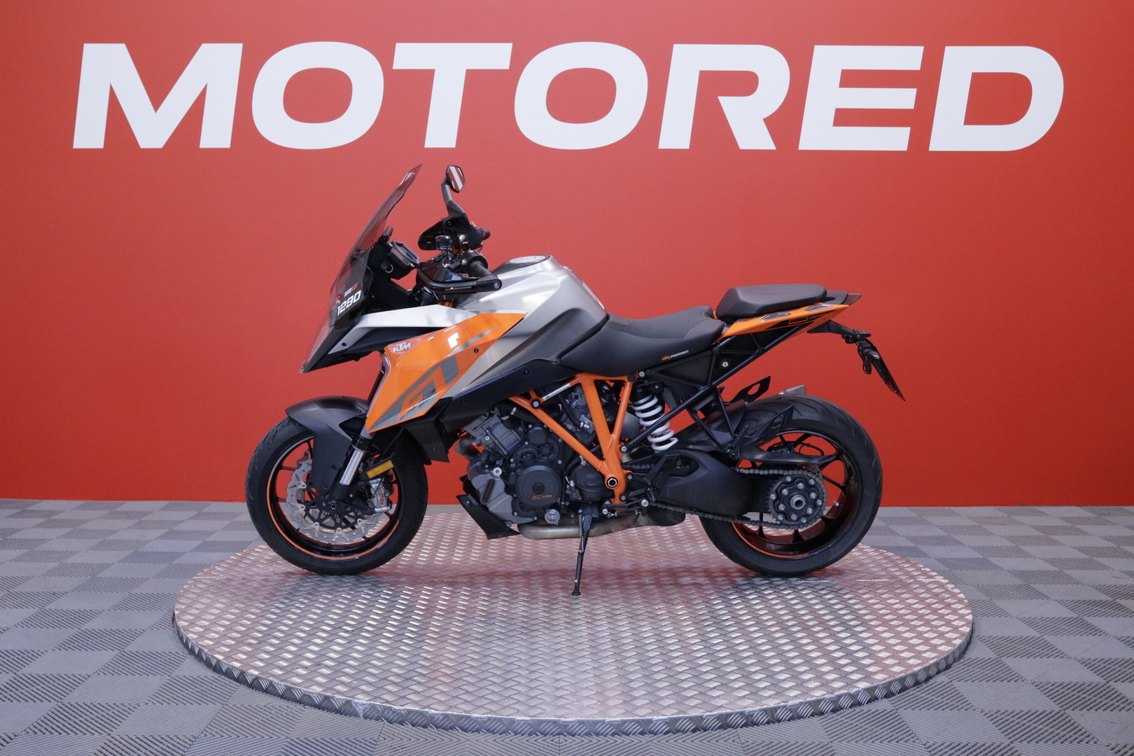 KTM - 1290 - Super Duke GT // Suomi-pyörä / Ajomodet / Arrow / Vakkari // - Moottoripyörä