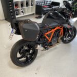 KTM - 1290 - Super Duke R // Suomi-pyörä / Quickshifter+ / Vakkari / Ajomodet // - Moottoripyörä