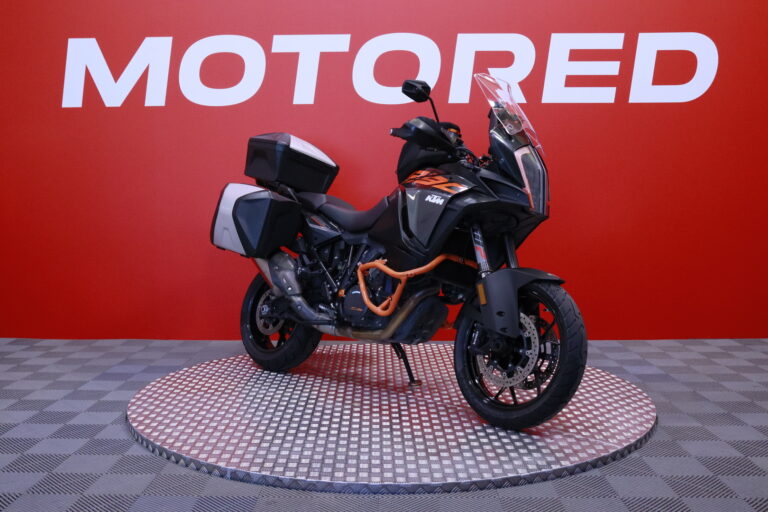KTM - 1290 Super Adventure S - // Suomi-pyörä / Huoltokirja / Ajomodet / Vakkari / 4x Laukut / MTC / MSR / Damping / HHC // - Moottoripyörä