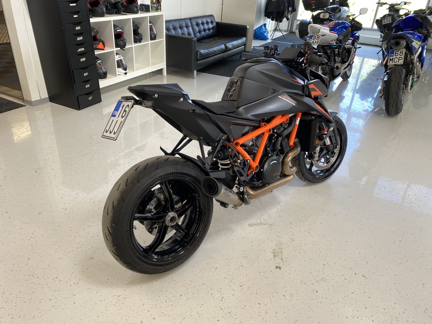KTM - 1390 Super Duke R - // Suomi-pyörä / Quickshifter+ / Ajo-modet / ABS / SC-Project // - Moottoripyörä