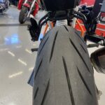 KTM - 390 - Duke // Juuri saapunut / Akrapovic / Kaatumaraudat / Sivulaukut // - Moottoripyörä