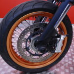 KTM - 690 - SMC-R // Akrapovic Kokoputkisto / ABS / Suomi-Pyörä / Huoltokirja // - Moottoripyörä