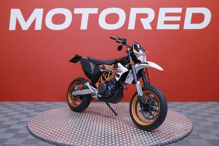 KTM - 690 - SMC-R // Juuri saapunut! / Akrapovic // - Moottoripyörä