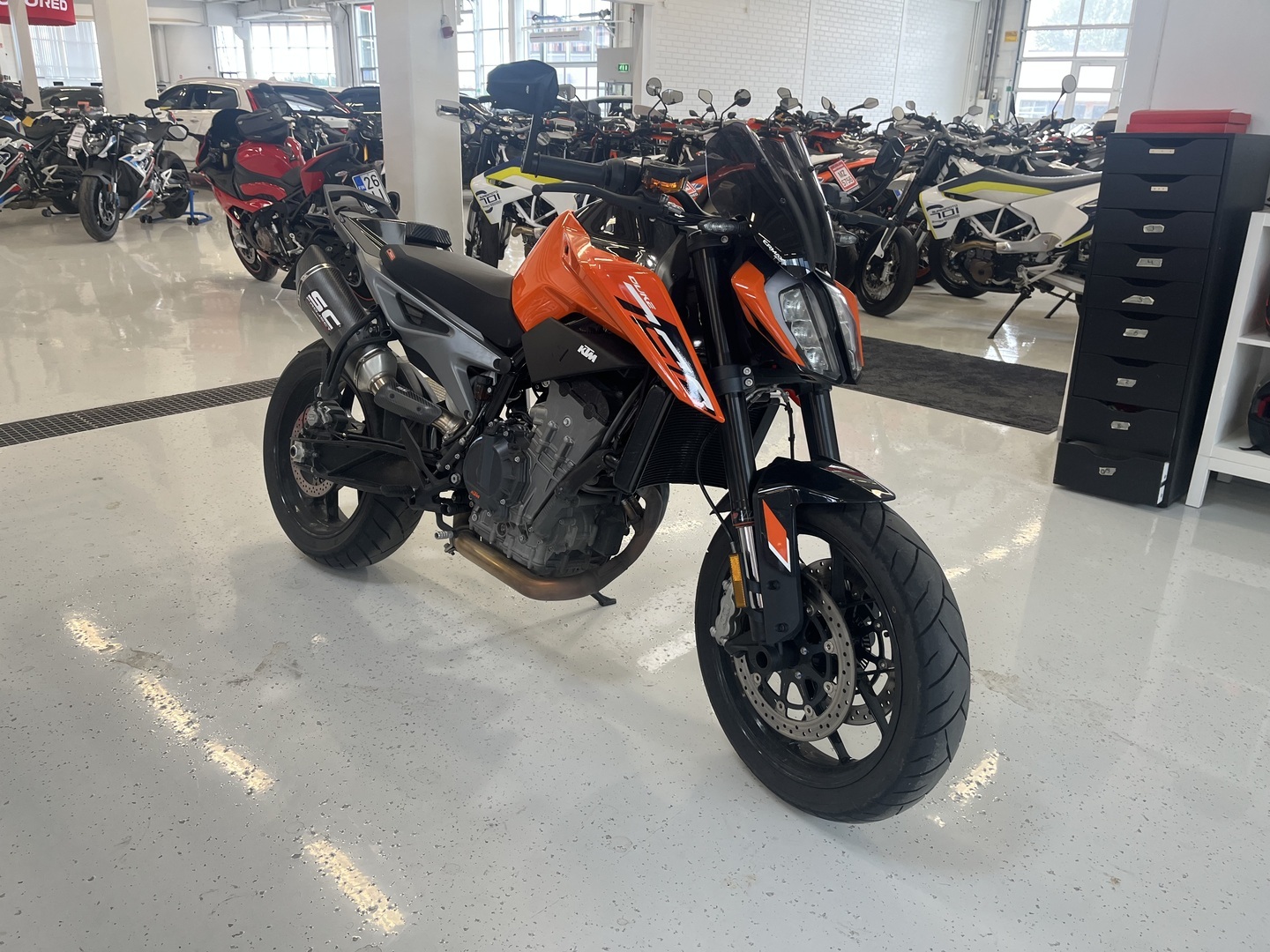 KTM - 790 - Duke // Juuri Saapunut / SC-project Putkisto / Ajo-modet // - Moottoripyörä