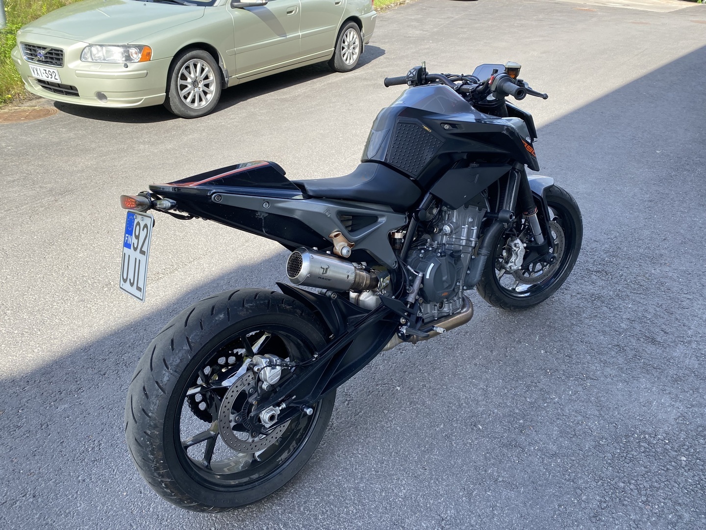 KTM - 790 - Duke // Juuri saapunut! / Slipari // - Moottoripyörä