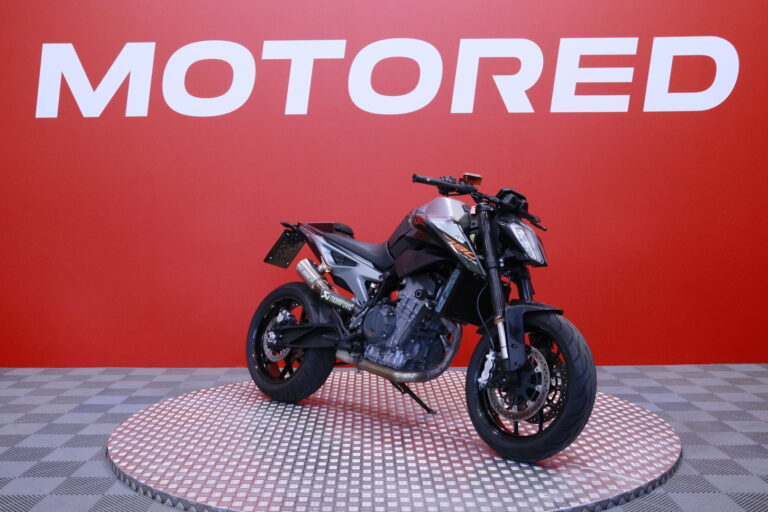 KTM - 790 - Duke // Juuri saapunut! / Slipari // - Moottoripyörä