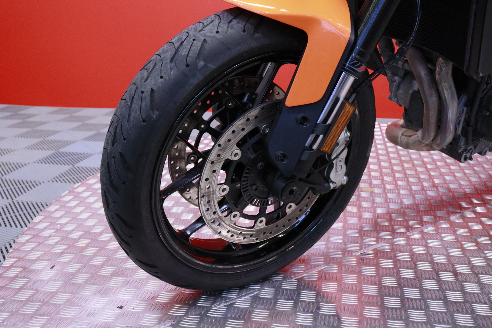 KTM - 790 - Duke // Suomi-pyörä / TC / Ajomodet / Huoltokirja // - Moottoripyörä