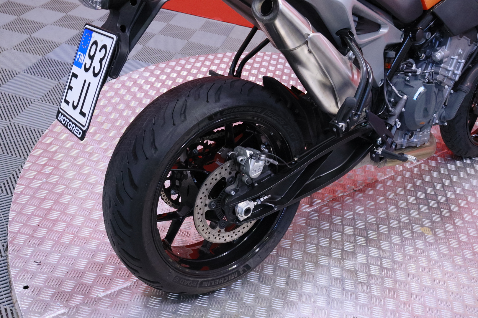 KTM - 790 - Duke // Suomi-pyörä / TC / Ajomodet / Huoltokirja // - Moottoripyörä