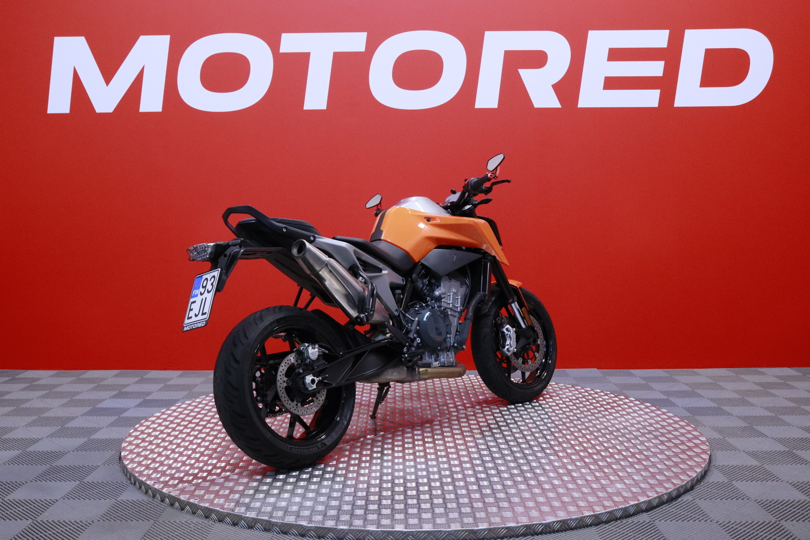 KTM - 790 - Duke // Suomi-pyörä / TC / Ajomodet / Huoltokirja // - Moottoripyörä