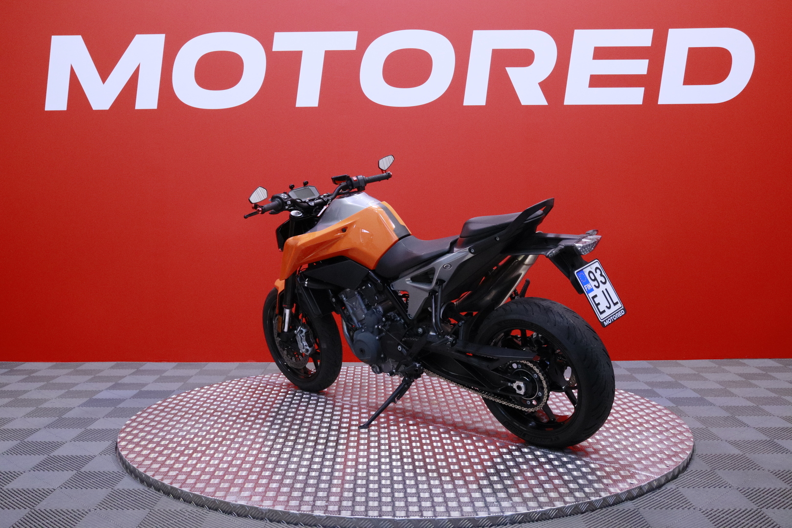 KTM - 790 - Duke // Suomi-pyörä / TC / Ajomodet / Huoltokirja // - Moottoripyörä