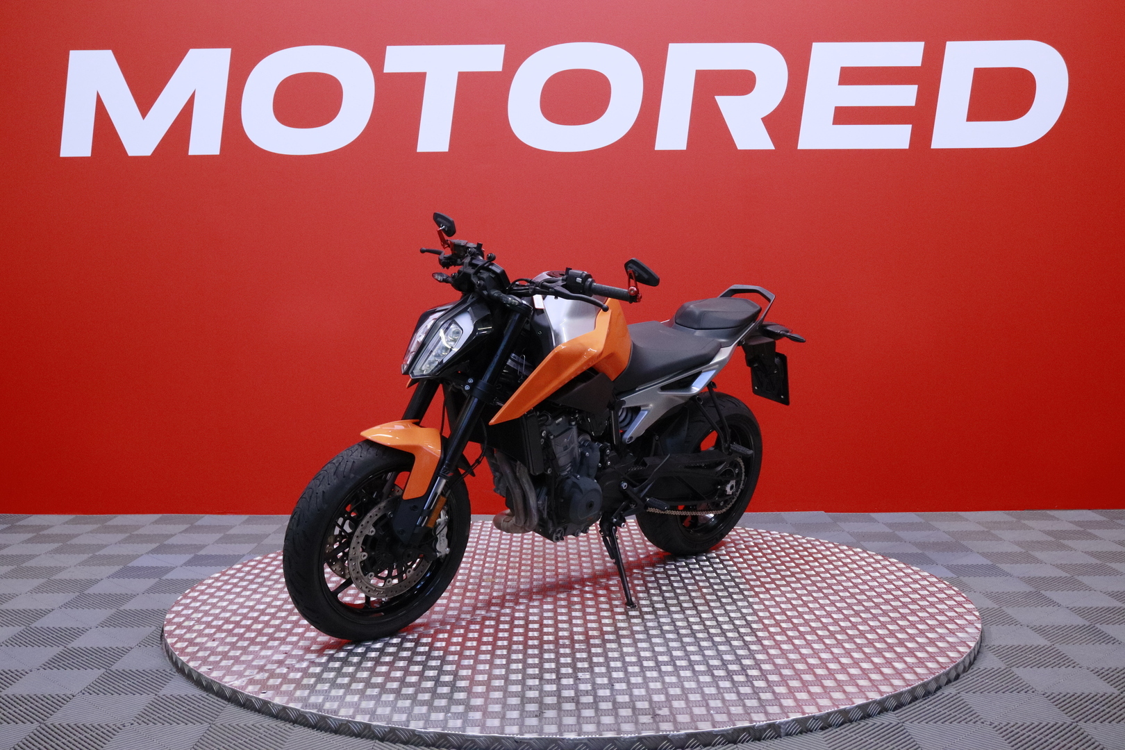 KTM - 790 - Duke // Suomi-pyörä / TC / Ajomodet / Huoltokirja // - Moottoripyörä