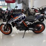 KTM - 890 - Duke R // Juuri saapunut! / SC-Project / Ducktail / Suomi-pyörä / Kaatumatapit // - Moottoripyörä