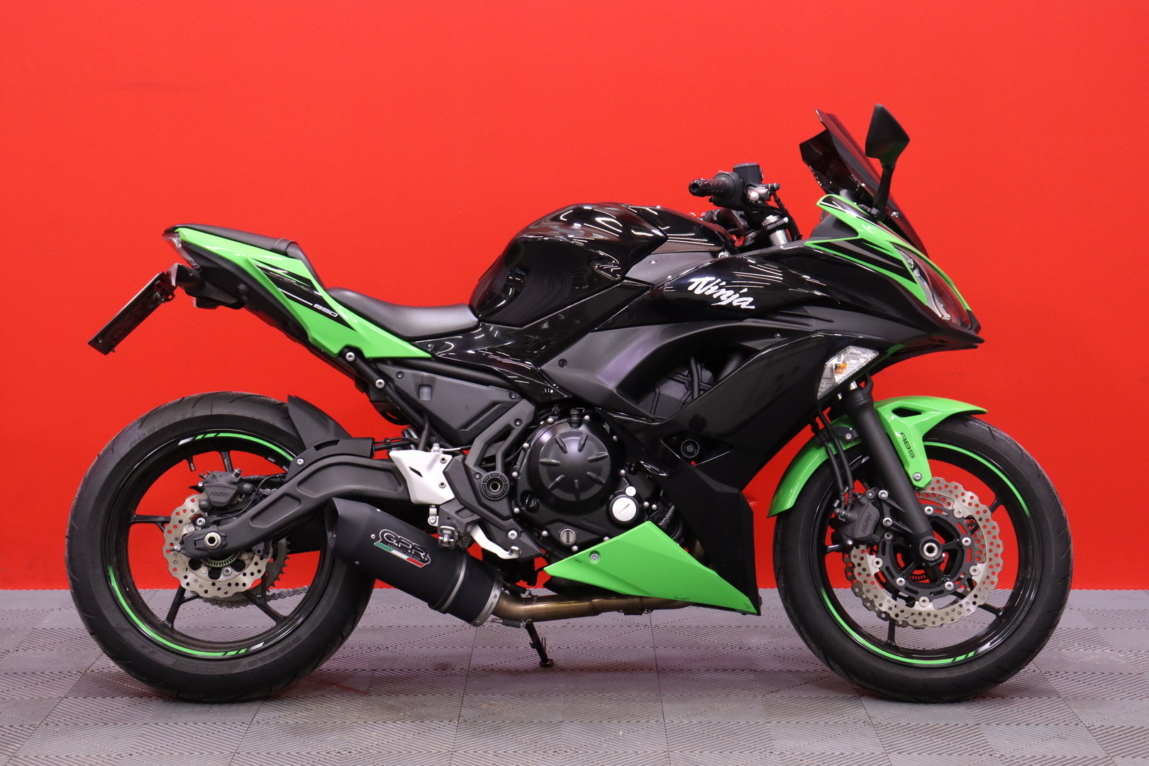 Kawasaki - NINJA - 650 // ABS-jarrut / GPR Slipari / Huoltokirja // - Moottoripyörä