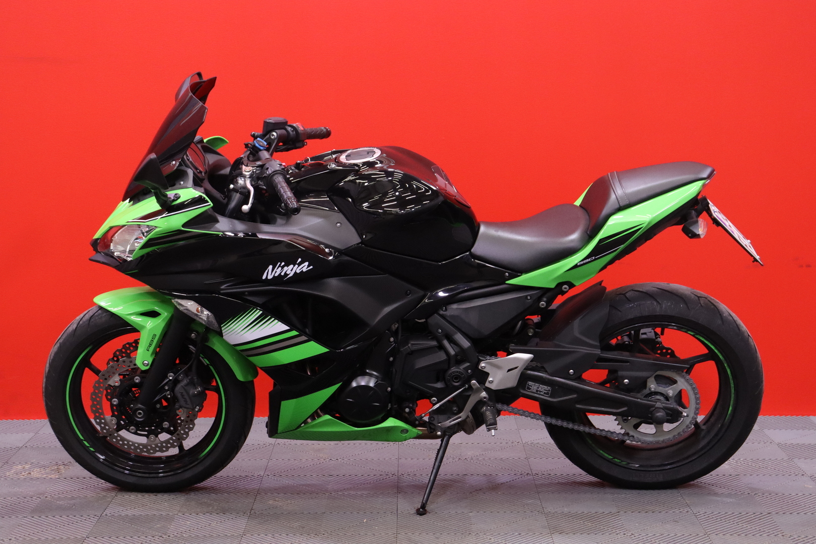 Kawasaki - NINJA - 650 // ABS-jarrut / GPR Slipari / Huoltokirja // - Moottoripyörä