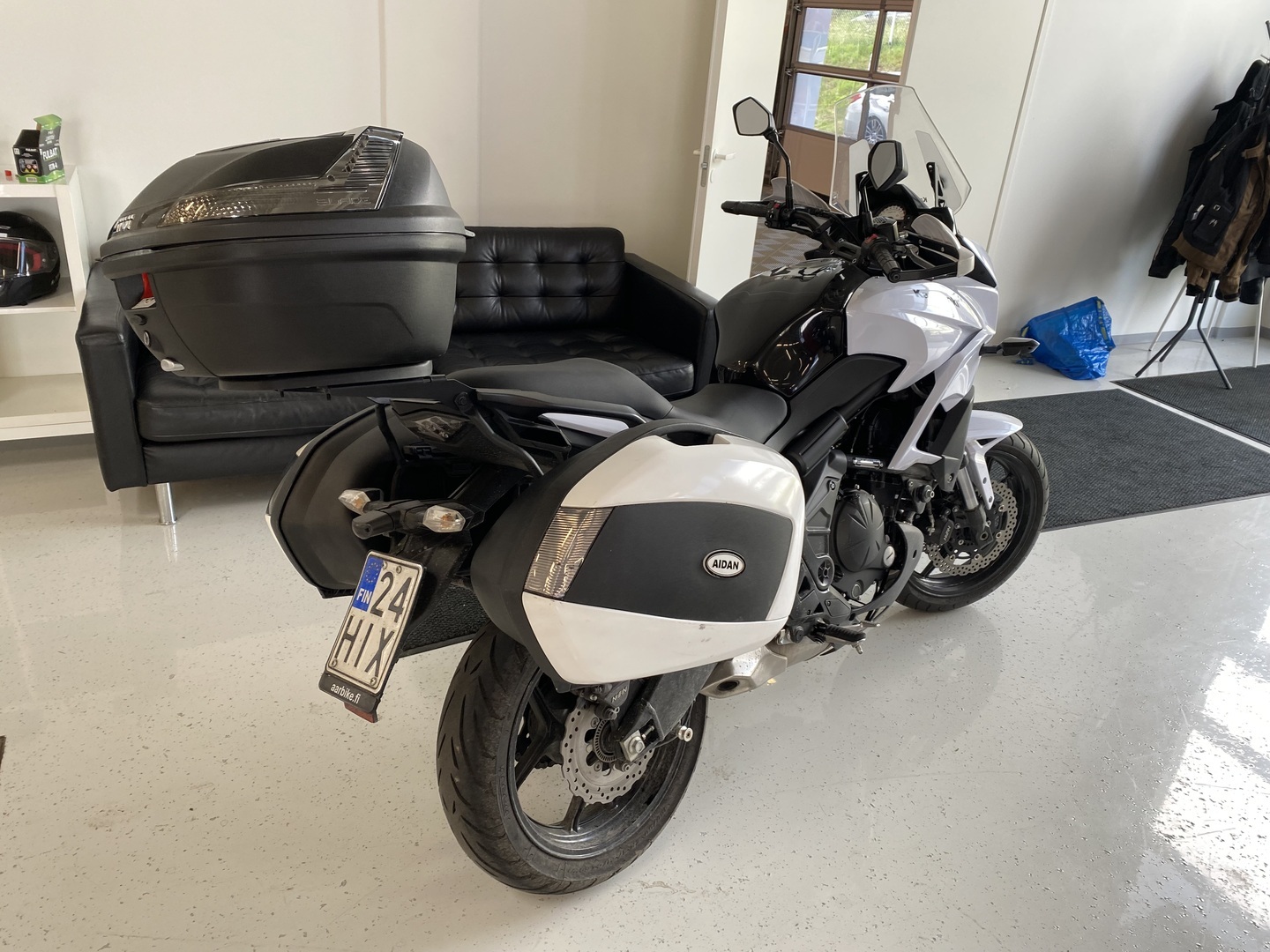Kawasaki - VERSYS - 650 ABS // Suomi-pyörä / 3x Laukut / 2x Avain // - Moottoripyörä