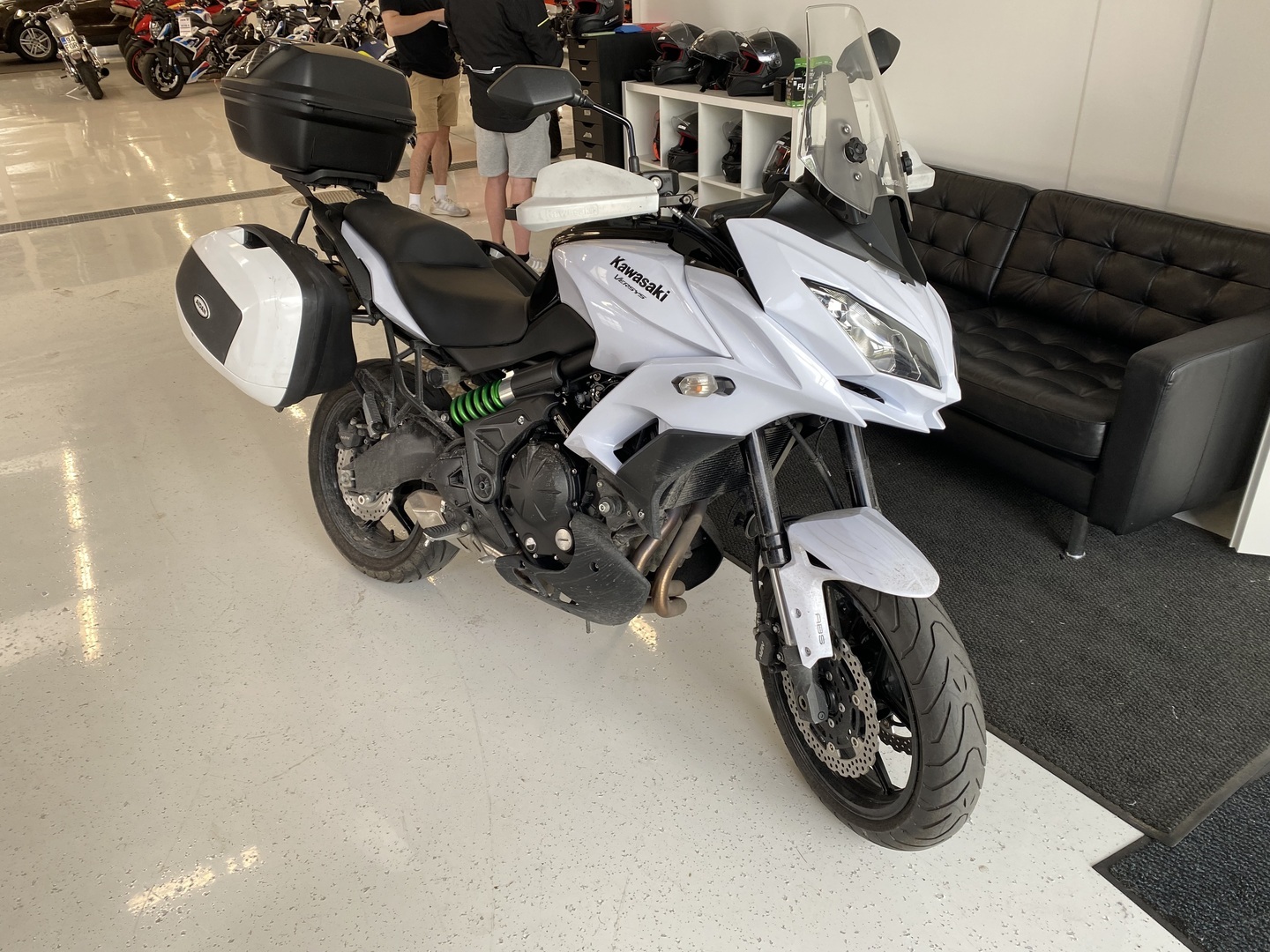 Kawasaki - VERSYS - 650 ABS // Suomi-pyörä / 3x Laukut / 2x Avain // - Moottoripyörä